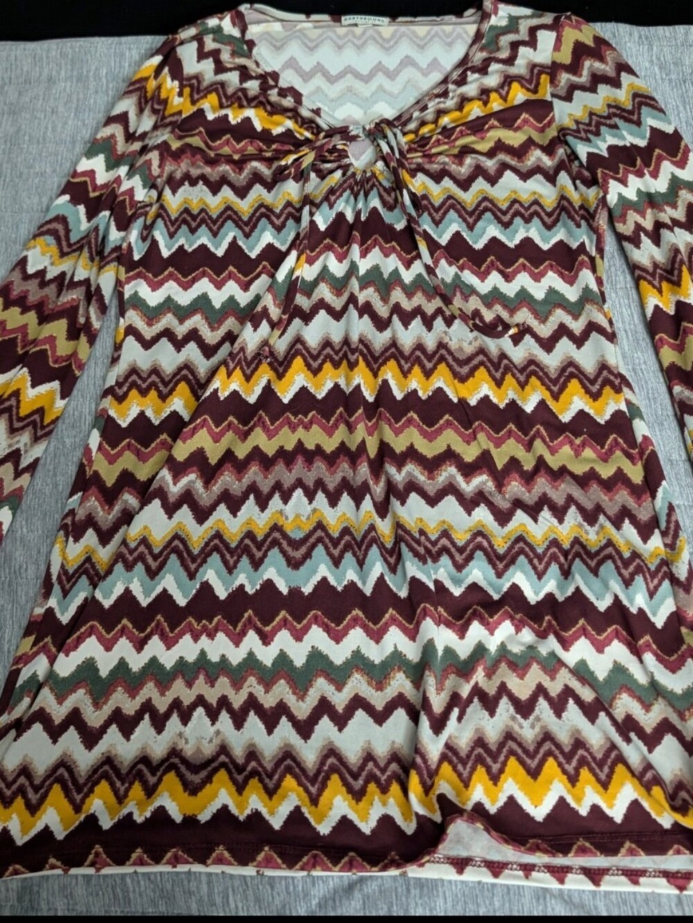 EARTHBOUND Chevron Tie-Neck Tunic in Mauve and Cream